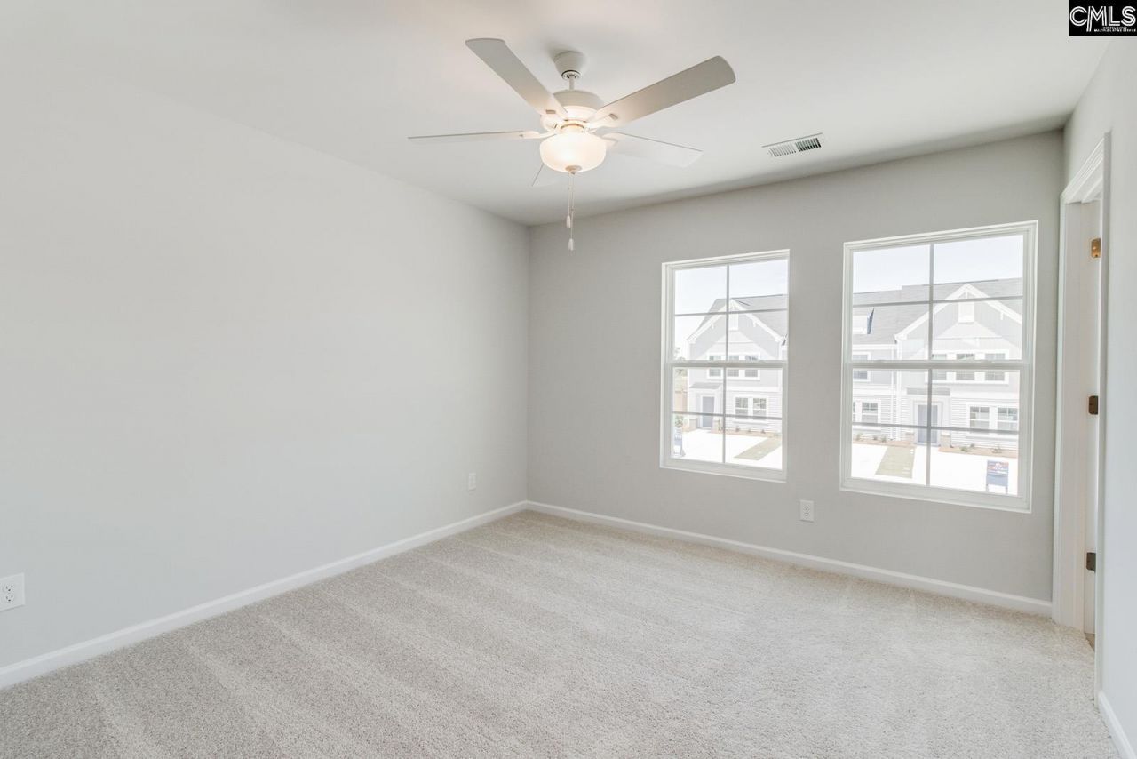 3058 Harborview Drive  Photo 15