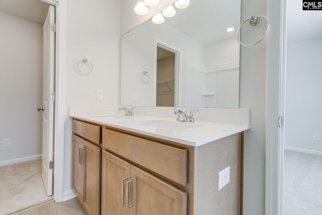 3058 Harborview Drive  Photo 18