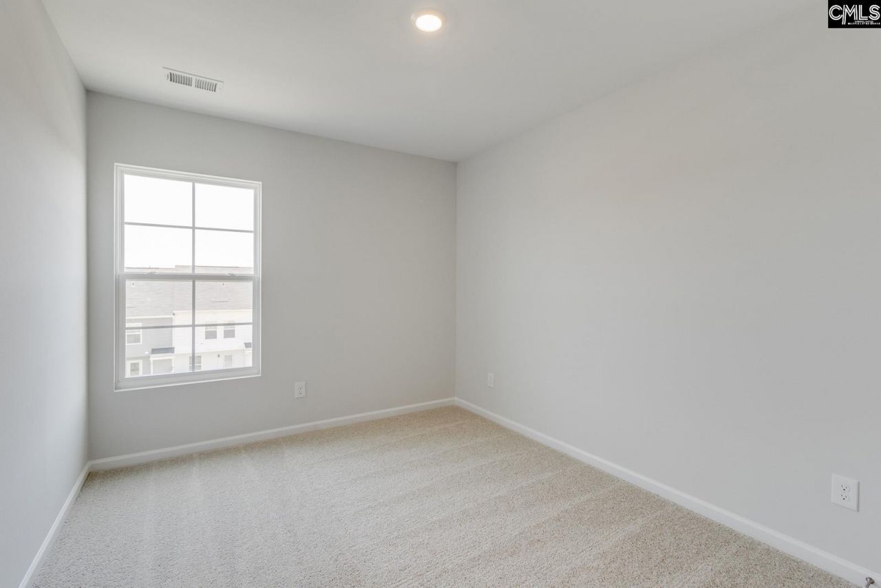 3058 Harborview Drive  Photo 21