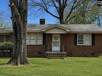 1513 Mower Street , Newberry, SC 29108