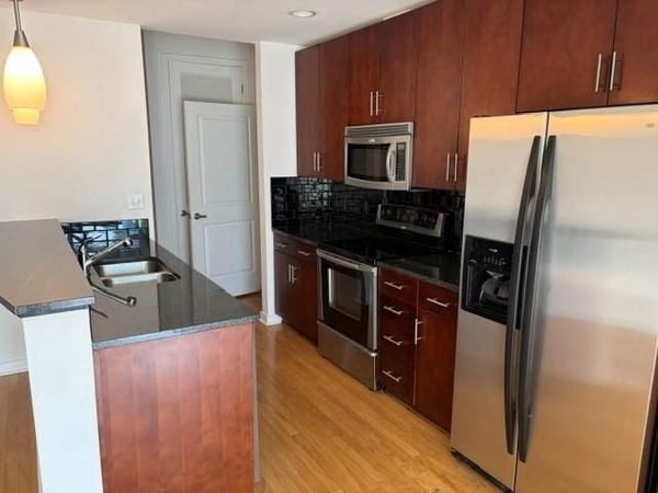 360 Nueces ST, Unit 1013, Austin, TX 78701