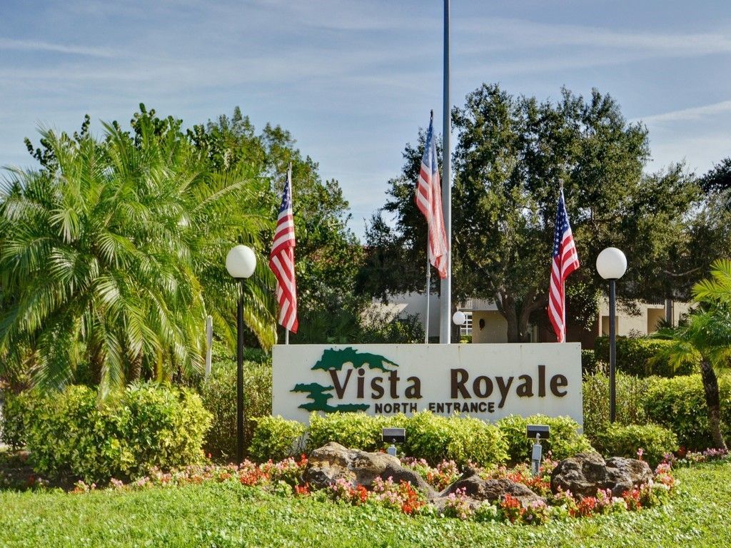 105 Spring Lake Court, Unit 102, Vero Beach, FL 32962 Photo
