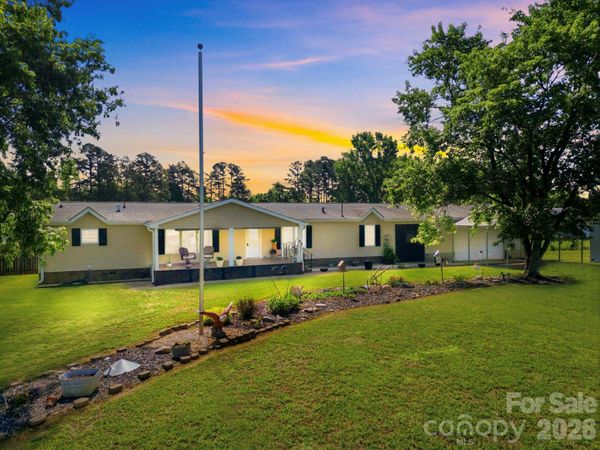 165 Grand Oaks Drive , Rockwell, NC 28138