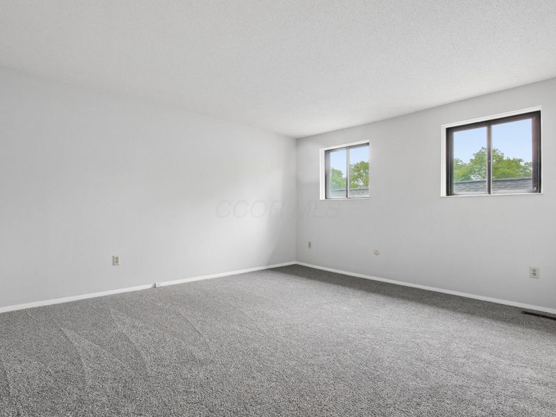 4753 Middletowne Street, Unit -4753E, Columbus, OH 43214 Photo 15