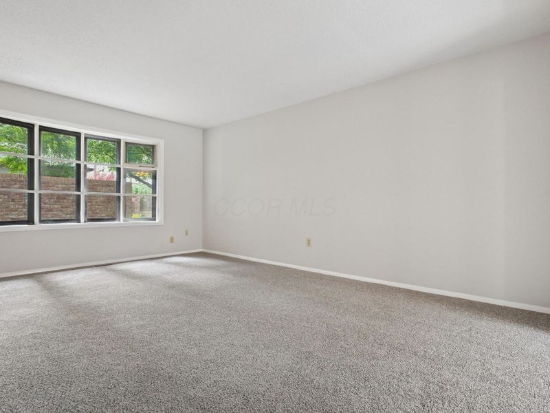 4753 Middletowne Street, Unit -4753E, Columbus, OH 43214 Photo 7