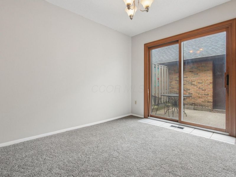 4753 Middletowne Street, Unit -4753E, Columbus, OH 43214 Photo 9