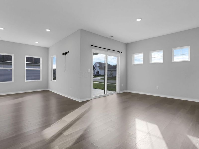 475 Ashley Drive , Plain City, OH 43064 Photo 6