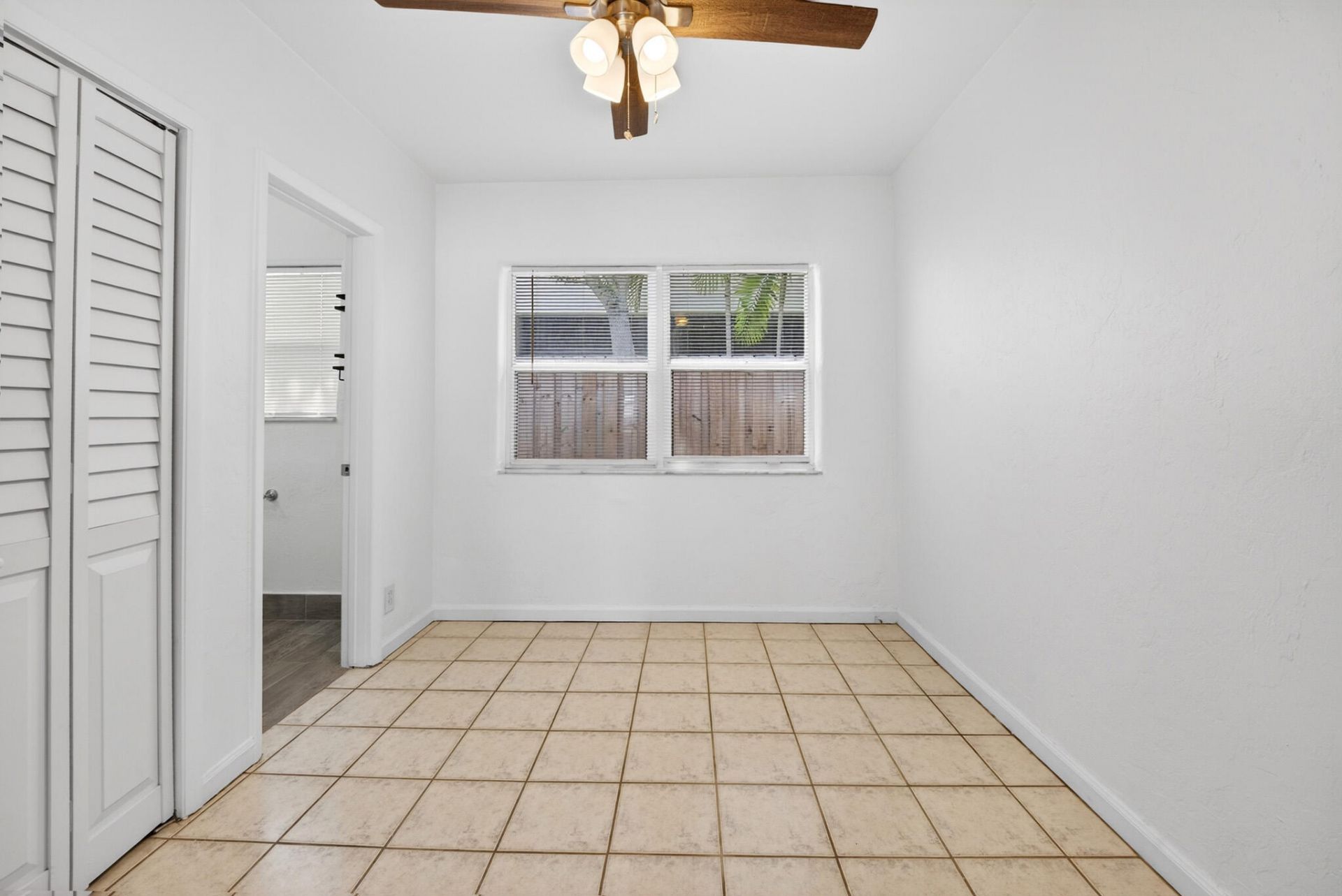 412 SE 16th Street, Unit 3, Fort Lauderdale, FL 33316 Photo