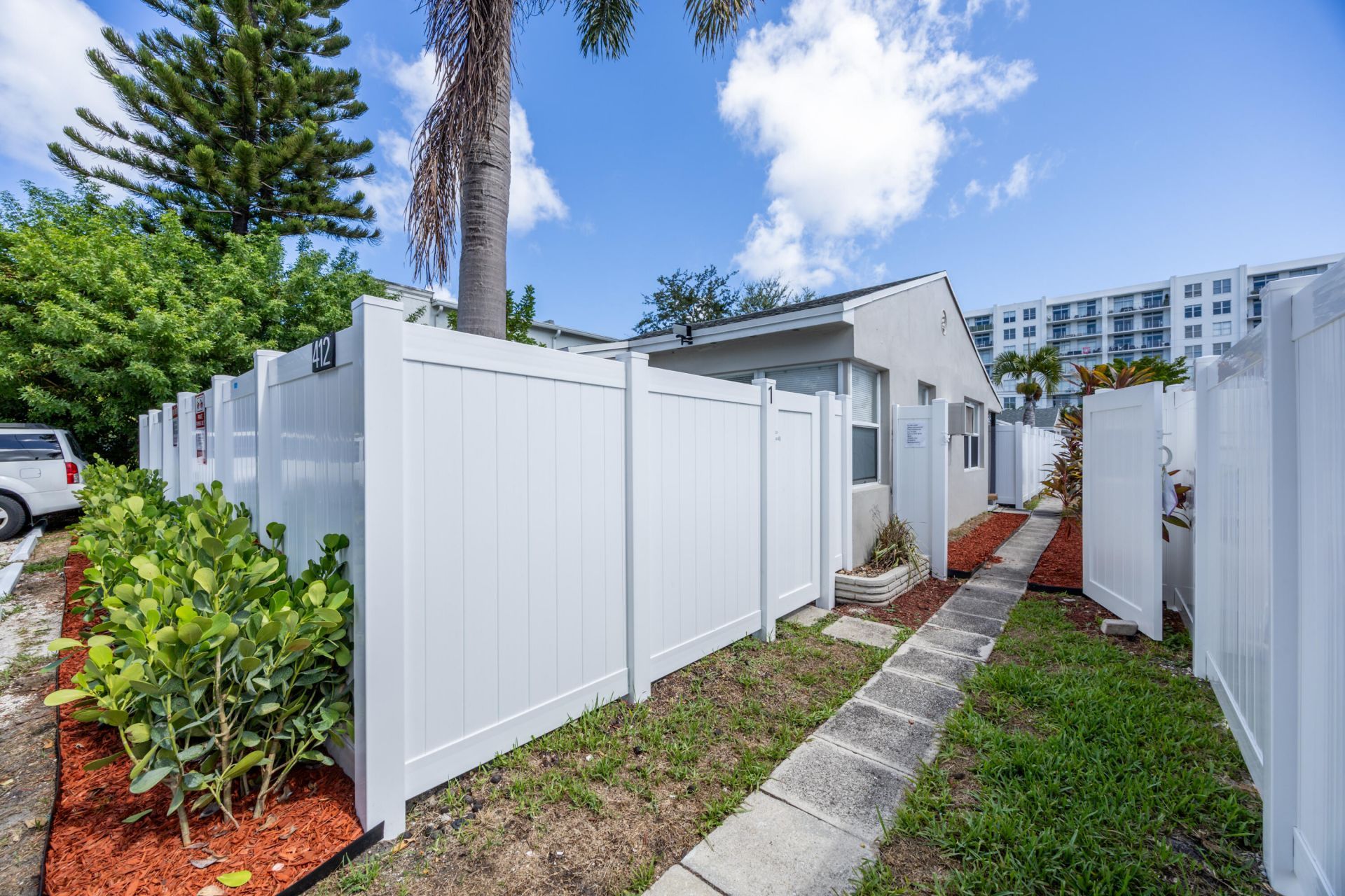 412 SE 16th Street, Unit 3, Fort Lauderdale, FL 33316 Photo