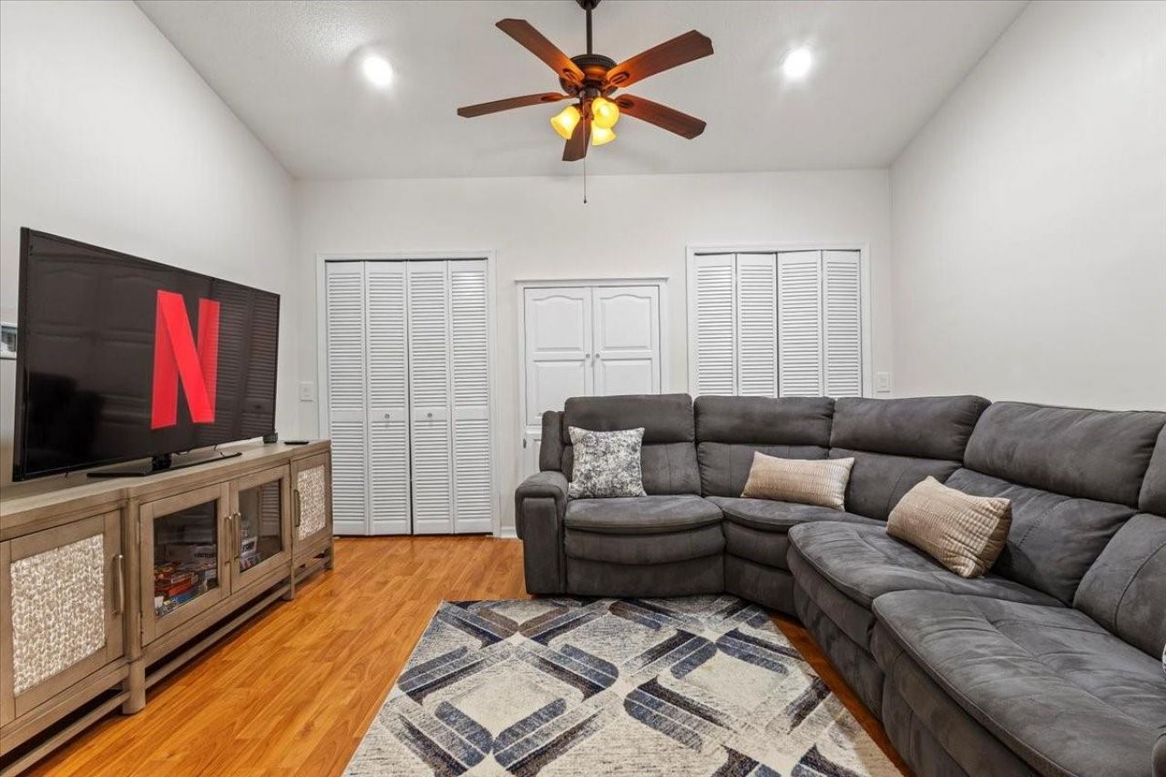 2250 SE Country Club Lane, Stuart, FL 34996 Photo