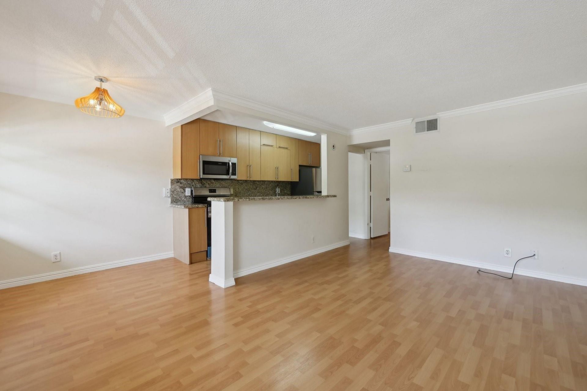 1125 NE 16th Place, Unit 205, Fort Lauderdale, FL 33305 Photo