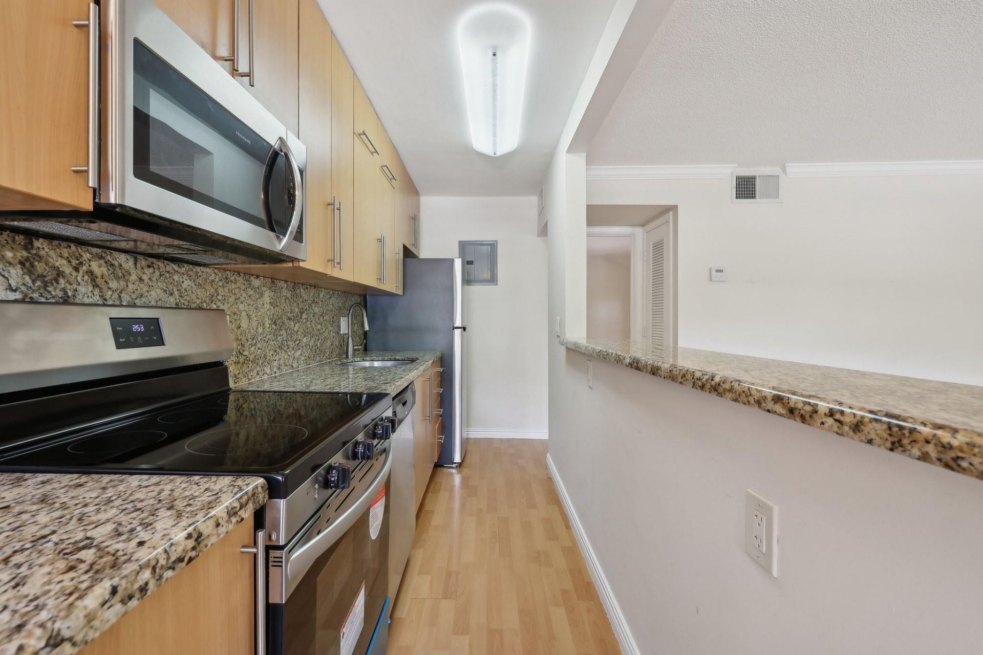 1125 NE 16th Place, Unit 205, Fort Lauderdale, FL 33305 Photo