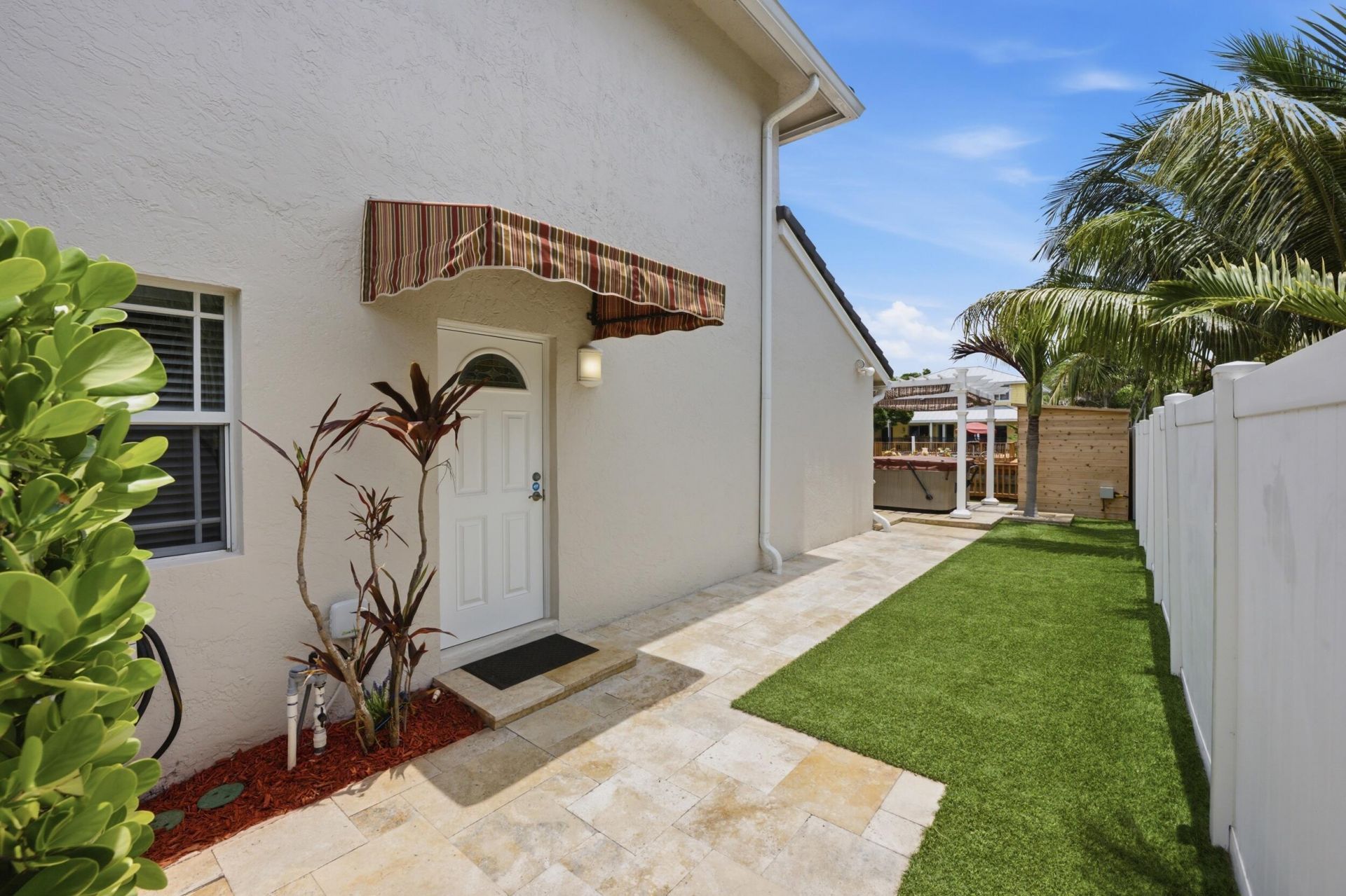 1548 SW 5th Avenue, Boca Raton, FL 33432 Photo
