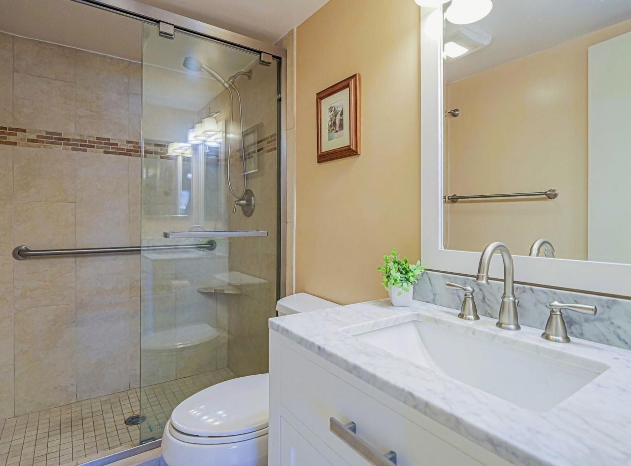 464 Grove Isle Circle, Unit 464, Vero Beach, FL 32962 Photo