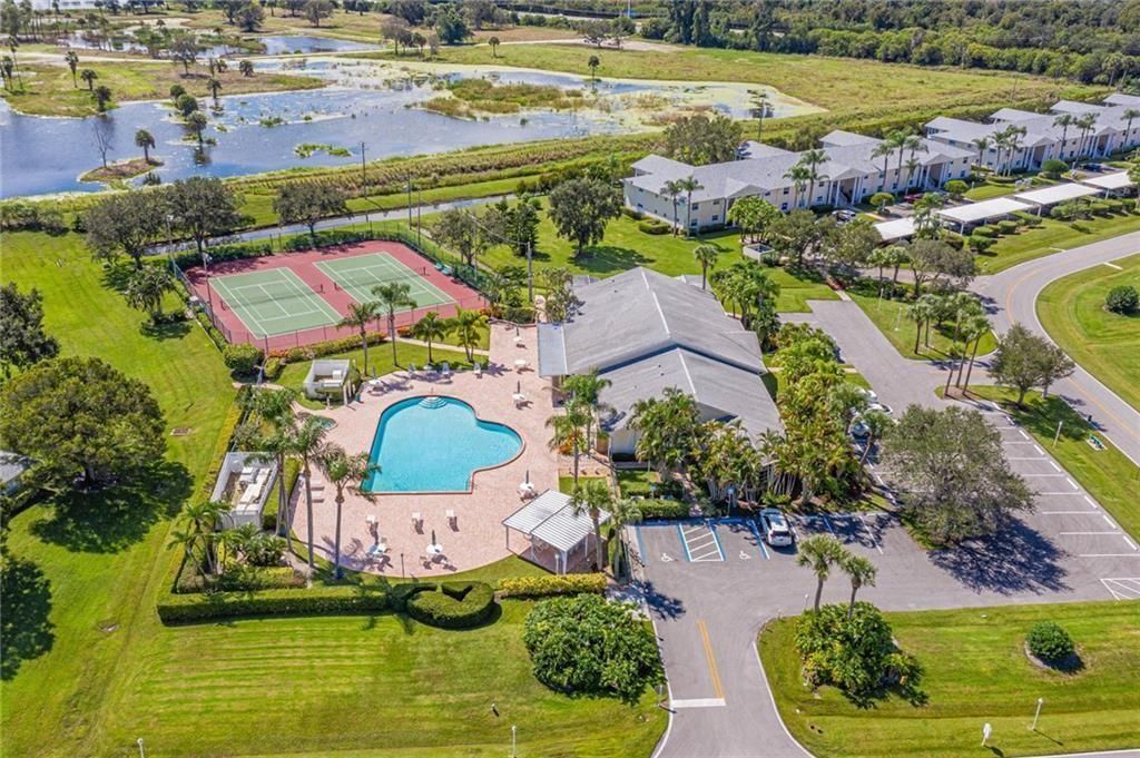 464 Grove Isle Circle, Unit 464, Vero Beach, FL 32962 Photo