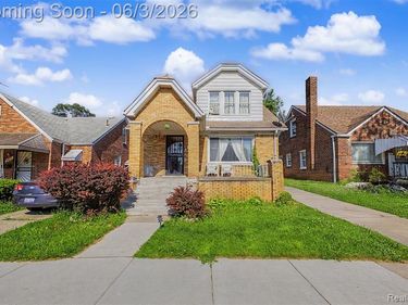6808 Abington Avenue, Detroit, MI 48228