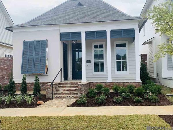2212 Belfleur St, Baton Rouge, LA 70808