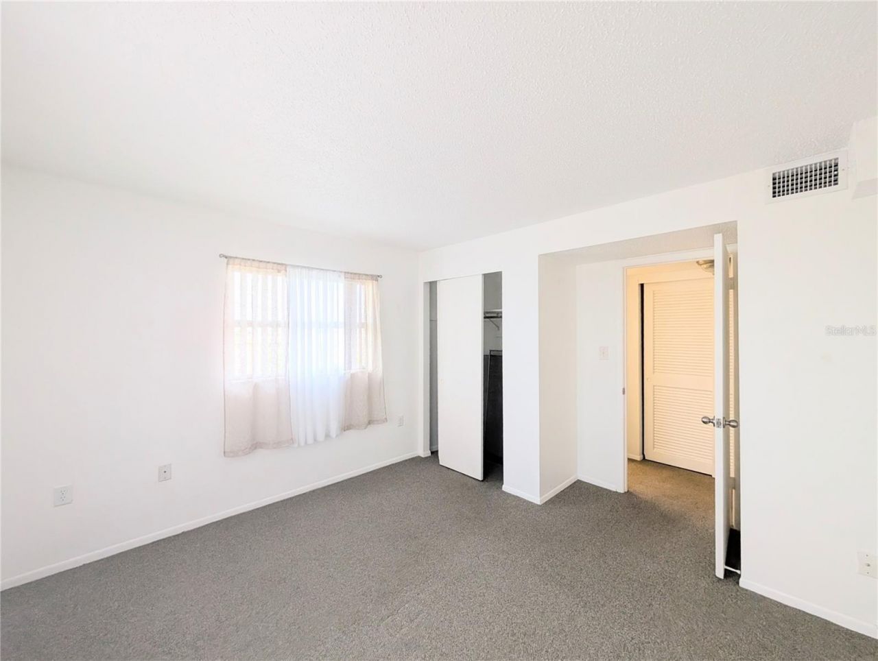 4129 Lake Bayshore Drive, Unit C-501, Bradenton, FL 34205 Photo