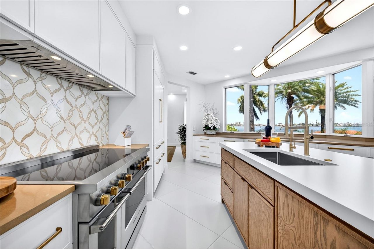 12925 42nd Terrace W, Cortez, FL 34215 Photo