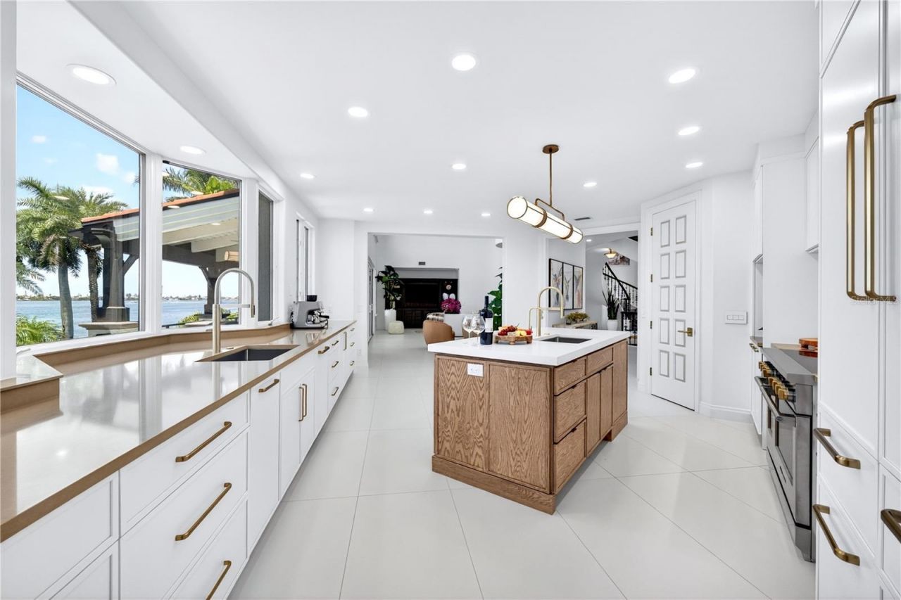 12925 42nd Terrace W, Cortez, FL 34215 Photo