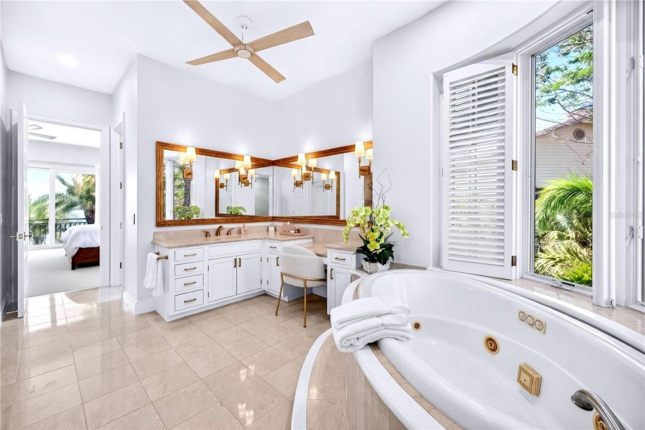 12925 42nd Terrace W, Cortez, FL 34215 Photo