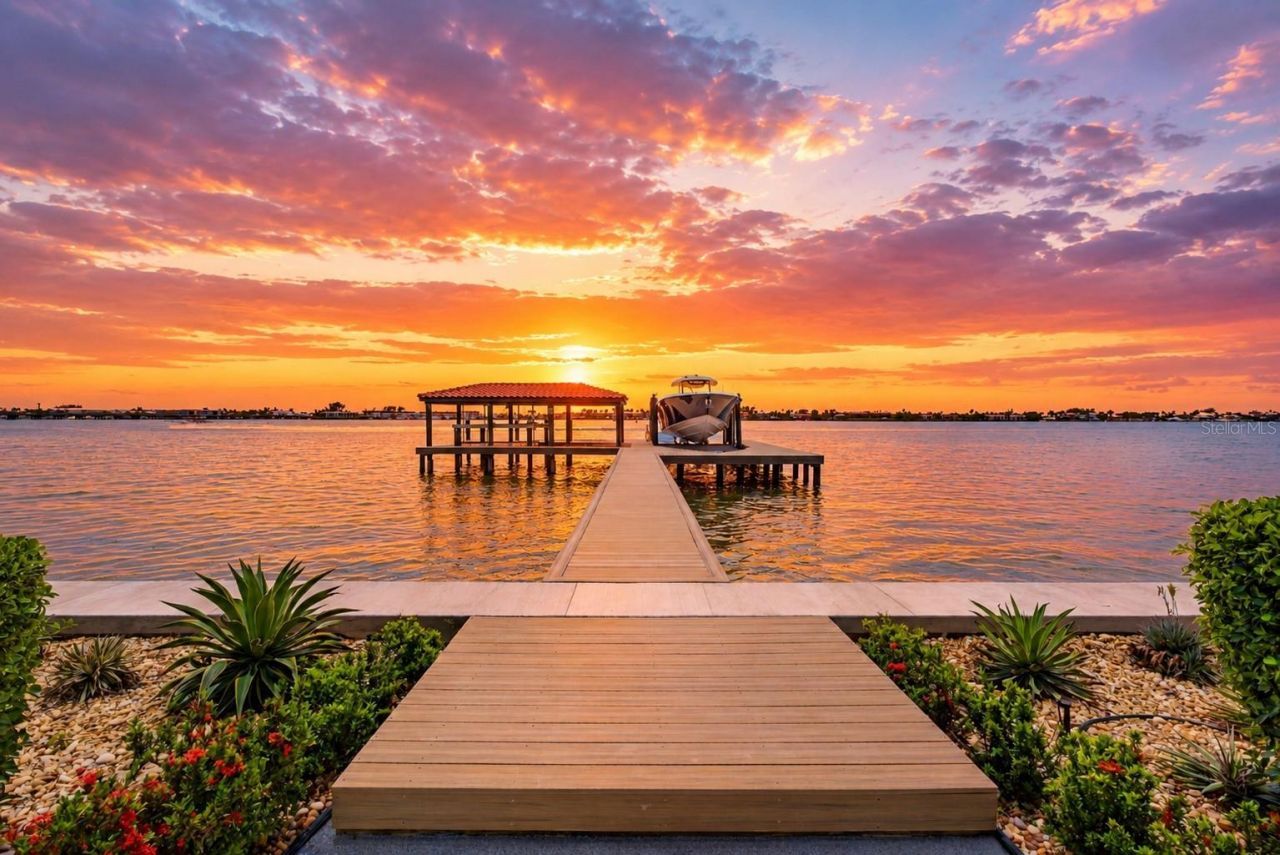 12925 42nd Terrace W, Cortez, FL 34215 Photo