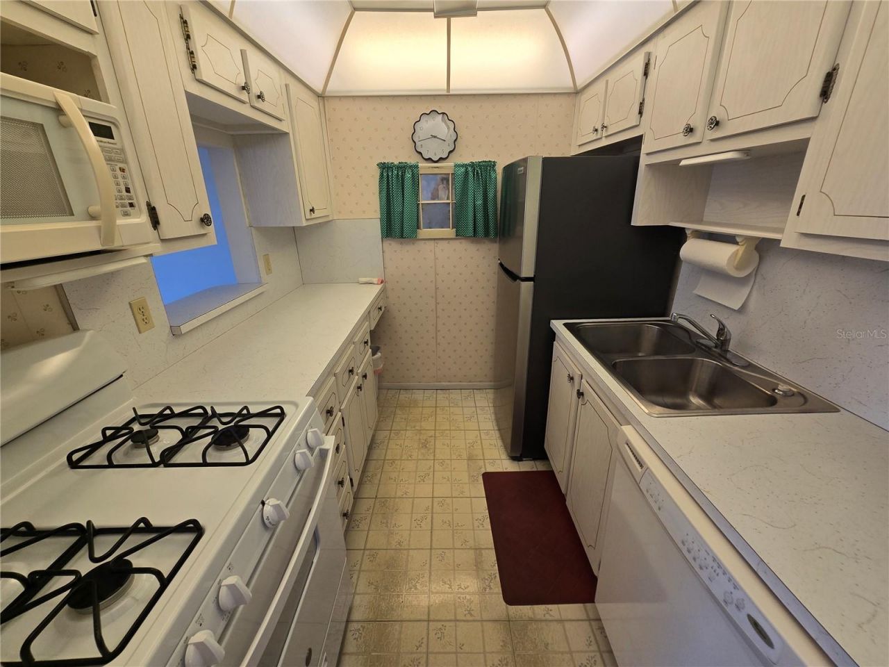 5967 Terrace Park Drive N, Unit 103, Saint Petersburg, FL 33709 Photo