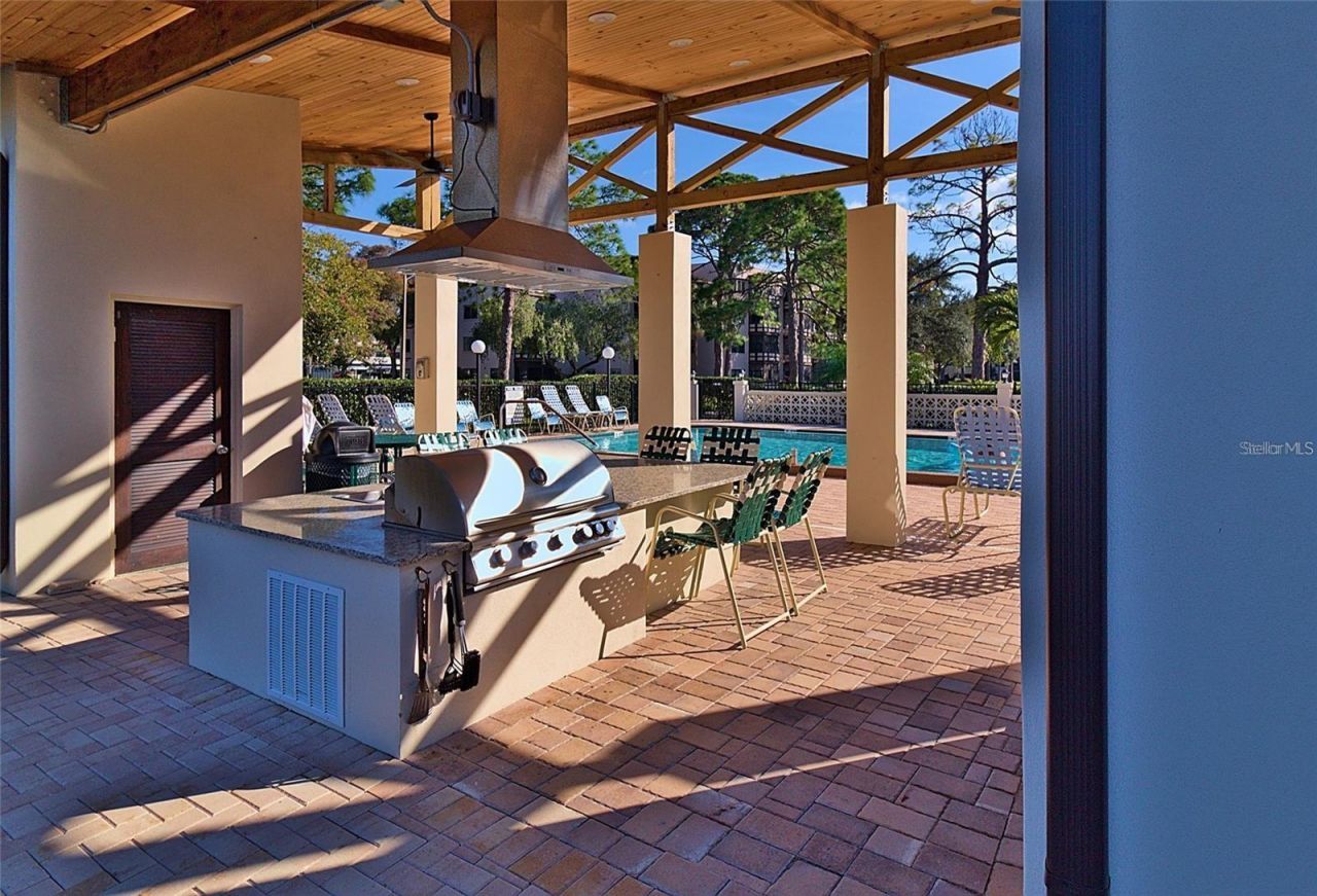 5967 Terrace Park Drive N, Unit 103, Saint Petersburg, FL 33709 Photo