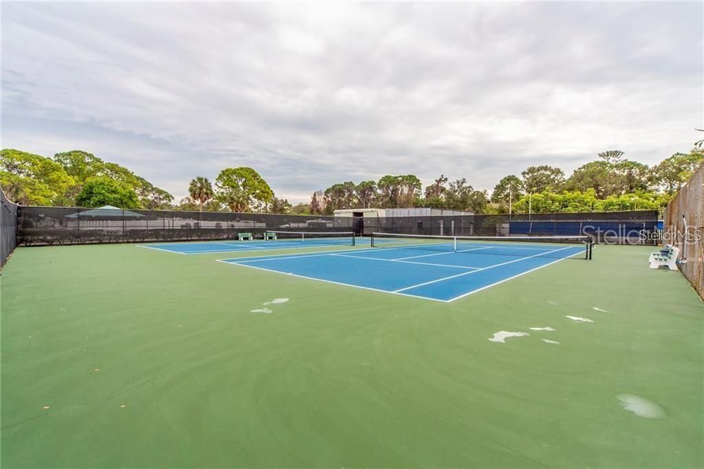 5967 Terrace Park Drive N, Unit 103, Saint Petersburg, FL 33709 Photo