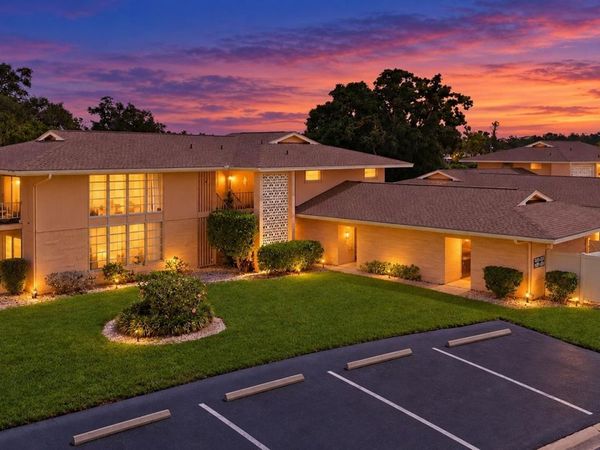 2223 BENEVA TERRACE, Unit 2222, SARASOTA, FL 34232