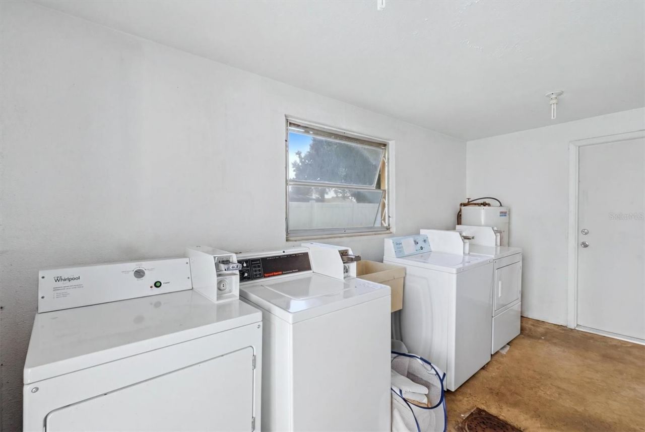 2223 Beneva Terrace , Unit 2222, Sarasota, FL 34232 Photo