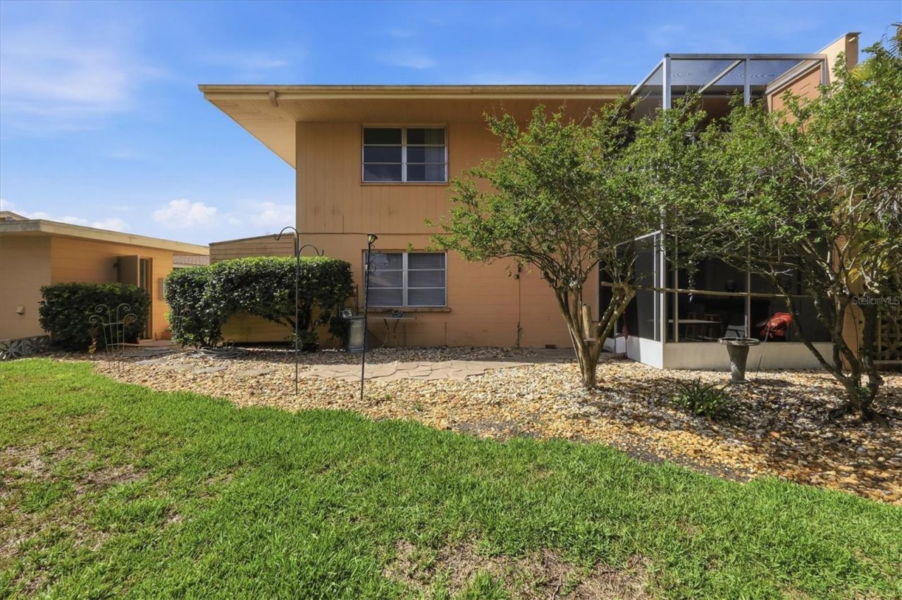2223 Beneva Terrace , Unit 2222, Sarasota, FL 34232 Photo