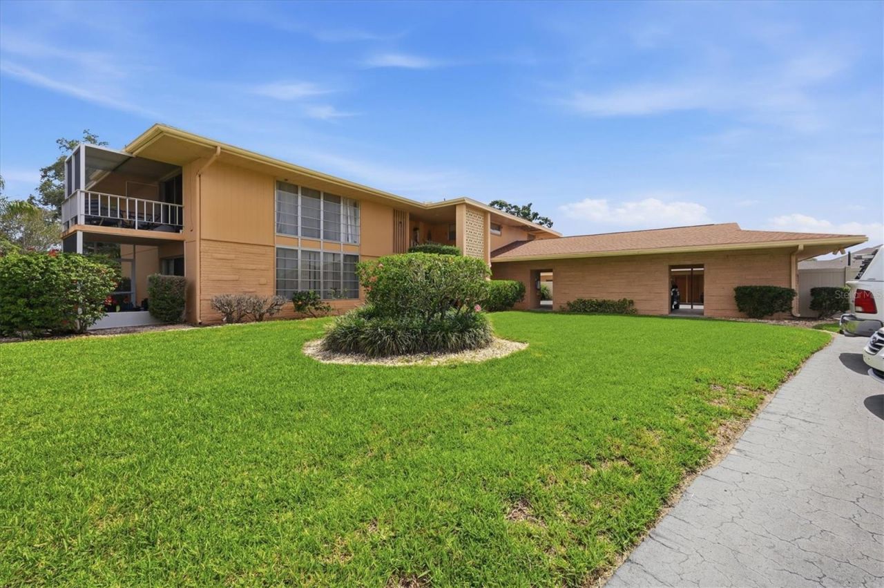 2223 Beneva Terrace , Unit 2222, Sarasota, FL 34232 Photo