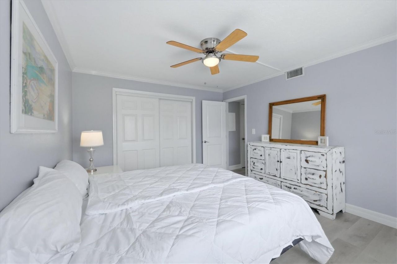 2223 Beneva Terrace , Unit 2222, Sarasota, FL 34232 Photo