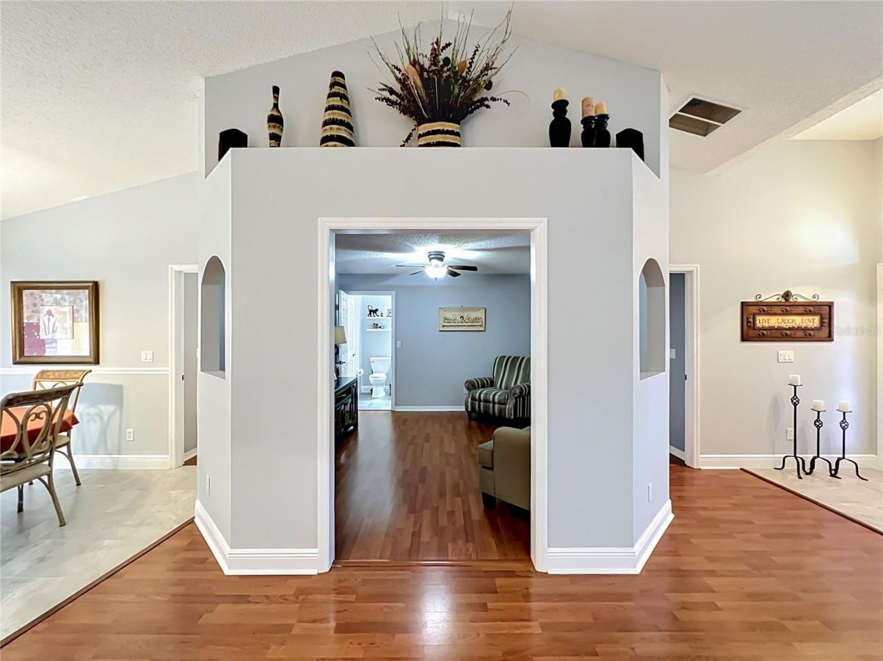 1123 Lakeview Oaks Drive , Minneola, FL 34715 Photo