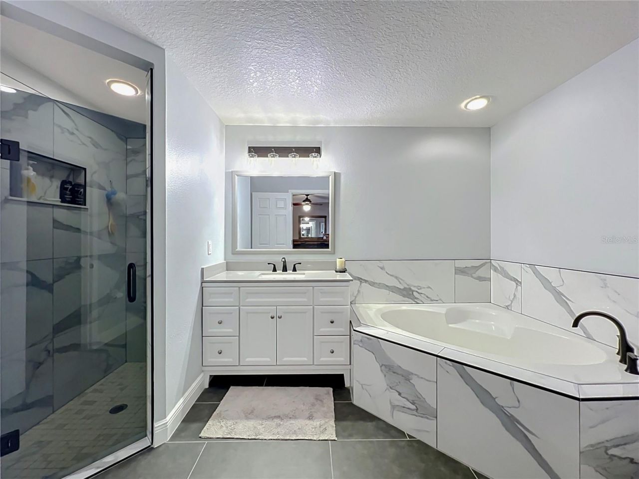 1123 Lakeview Oaks Drive , Minneola, FL 34715 Photo