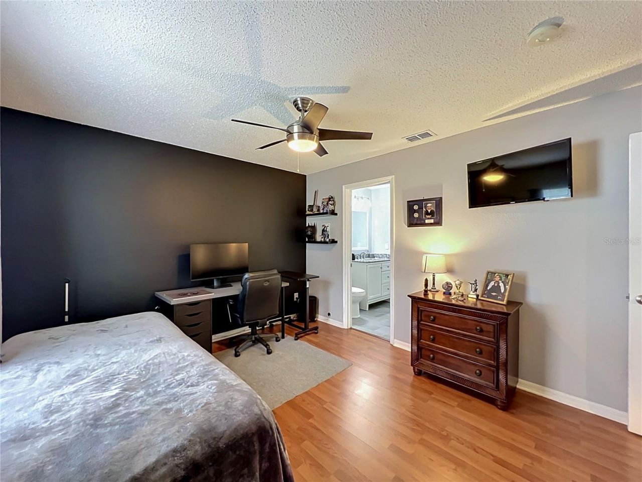 1123 Lakeview Oaks Drive , Minneola, FL 34715 Photo