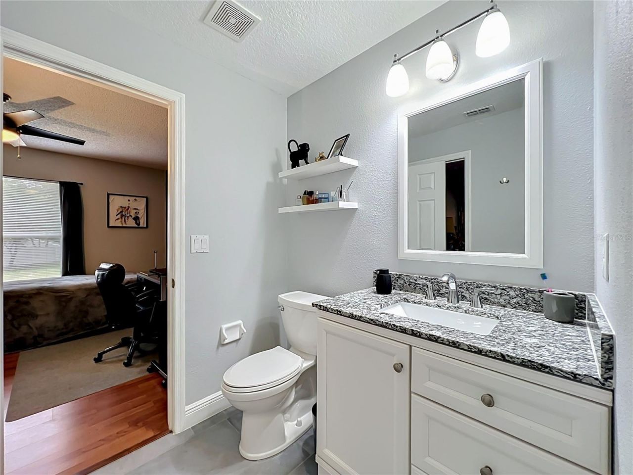 1123 Lakeview Oaks Drive , Minneola, FL 34715 Photo