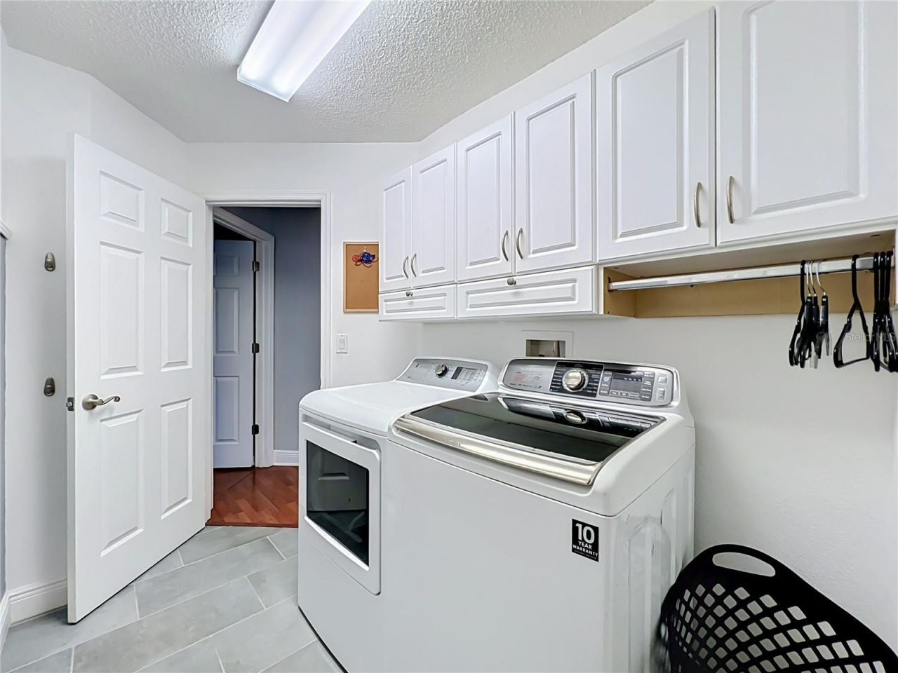 1123 Lakeview Oaks Drive , Minneola, FL 34715 Photo