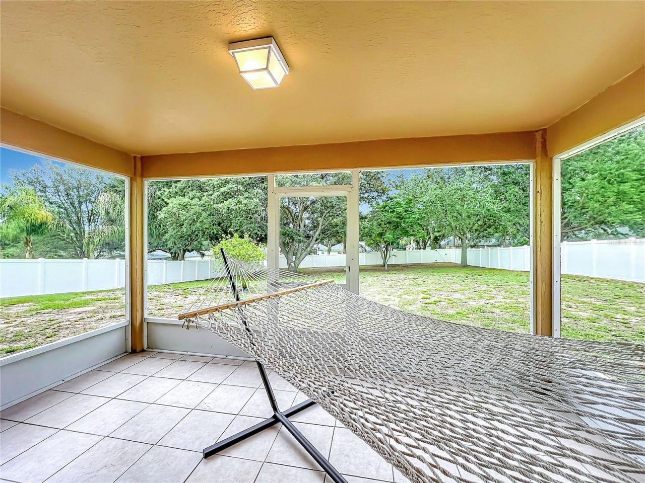 1123 Lakeview Oaks Drive , Minneola, FL 34715 Photo