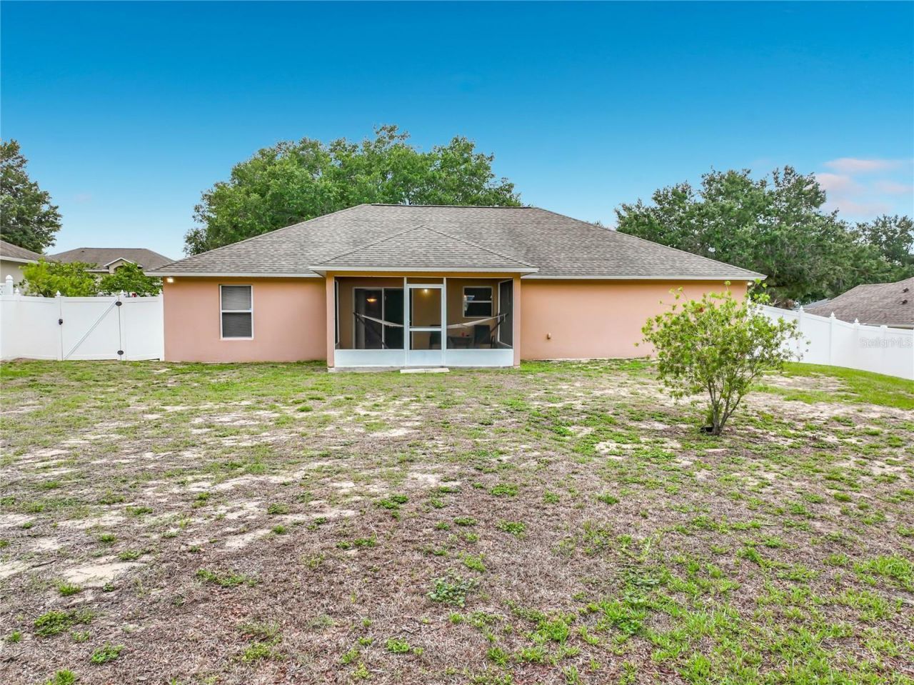 1123 Lakeview Oaks Drive , Minneola, FL 34715 Photo