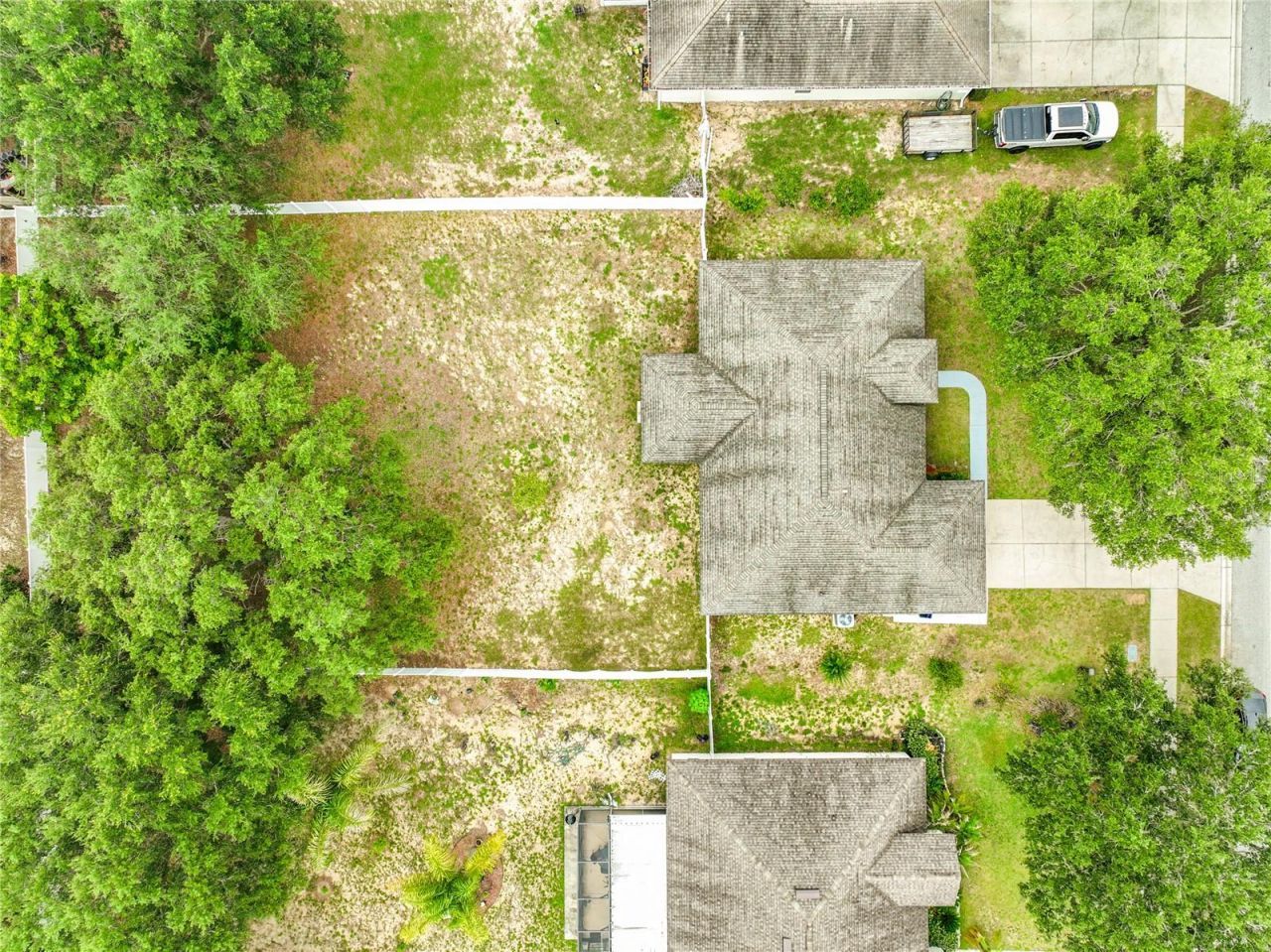 1123 Lakeview Oaks Drive , Minneola, FL 34715 Photo
