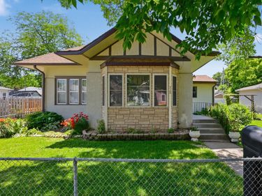 2125 AVENUE E, COUNCIL BLUFFS, IA 51501