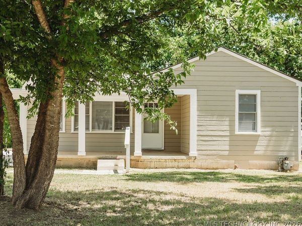 210 N Hereford Avenue, Dewey, OK 74029