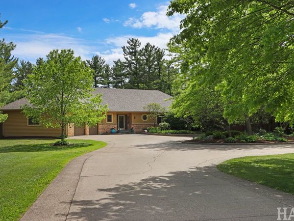 23925 W Grass Lake Road, Antioch, IL 60002