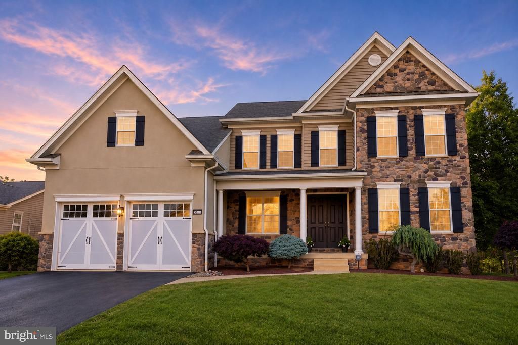 1325 GABRIEL LANE, WARWICK, PA 18974