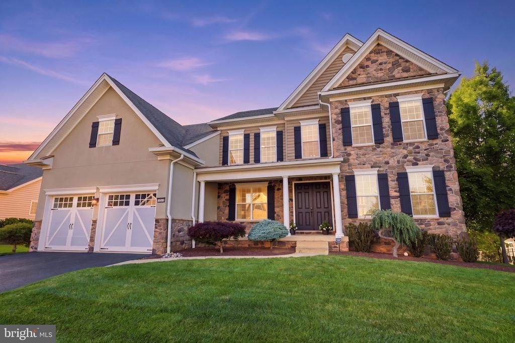 1325 GABRIEL LANE, WARWICK, PA 18974