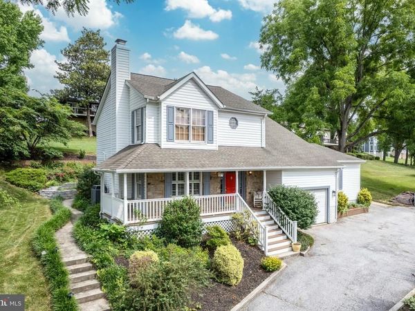 15 RIDGE VIEW DRIVE, WESTMINSTER, MD 21157