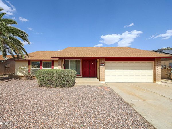 19621 N 3RD Drive, Phoenix, AZ 85027