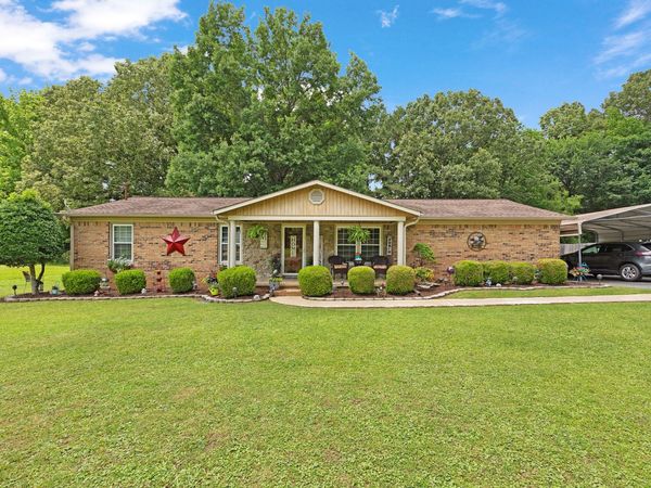 187 Sunset Dr , Huntingdon, TN 38344